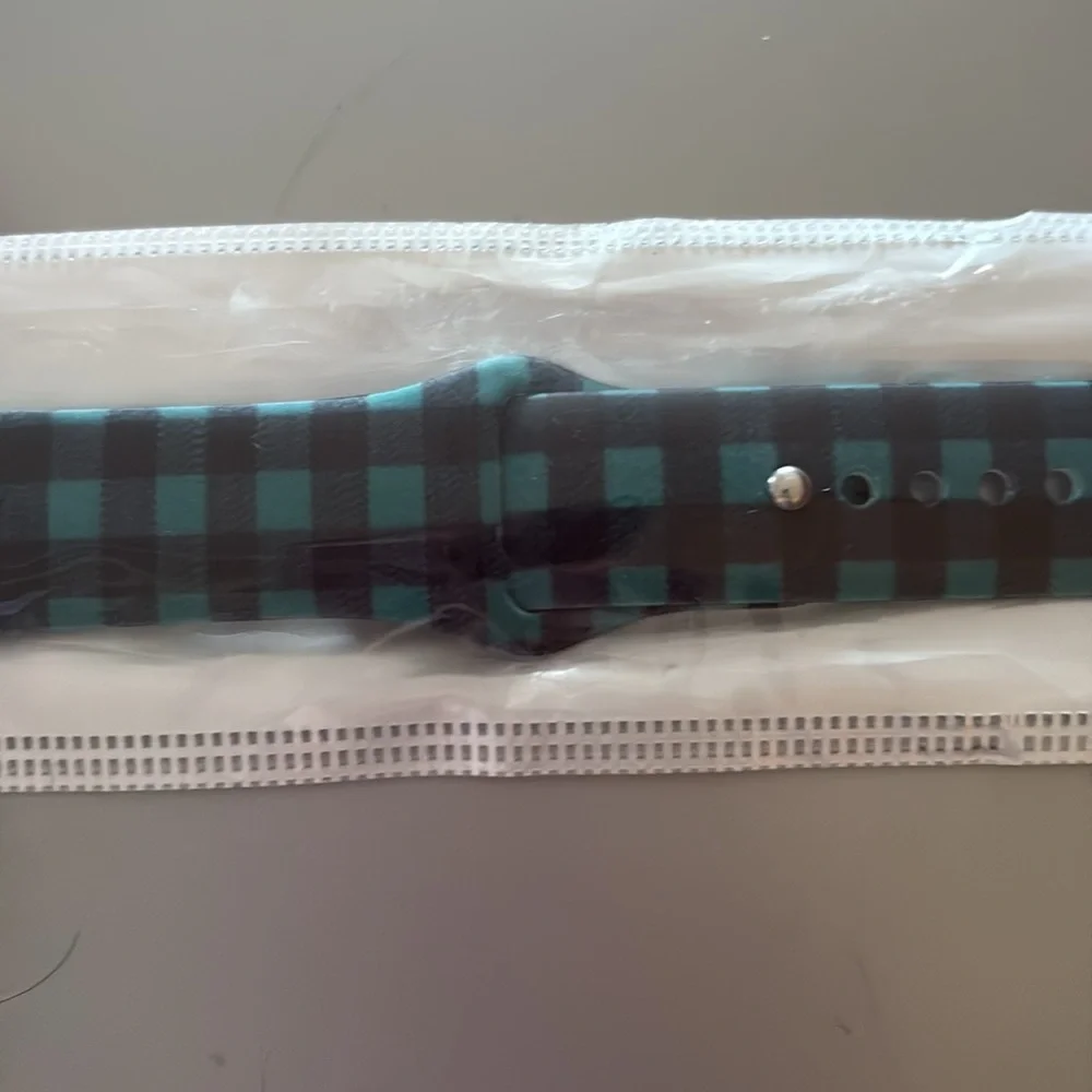 🆕 Silicone Buffalo Plaid Print Teal & Black Apple Watch Band- Sz M/L 42/44